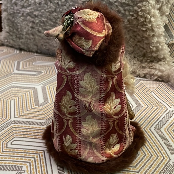 Santa Vintage Tree Topper - Picture 2 of 7